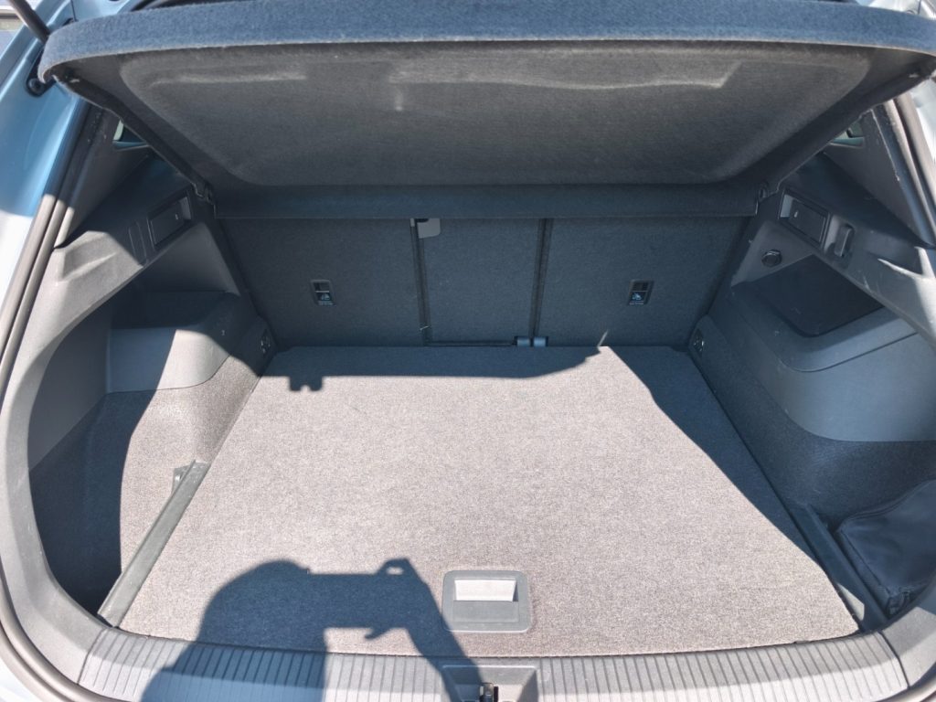 VOLKSWAGEN Tiguan 2.0 TDI 150 CV DSG R-Line Plus - 15