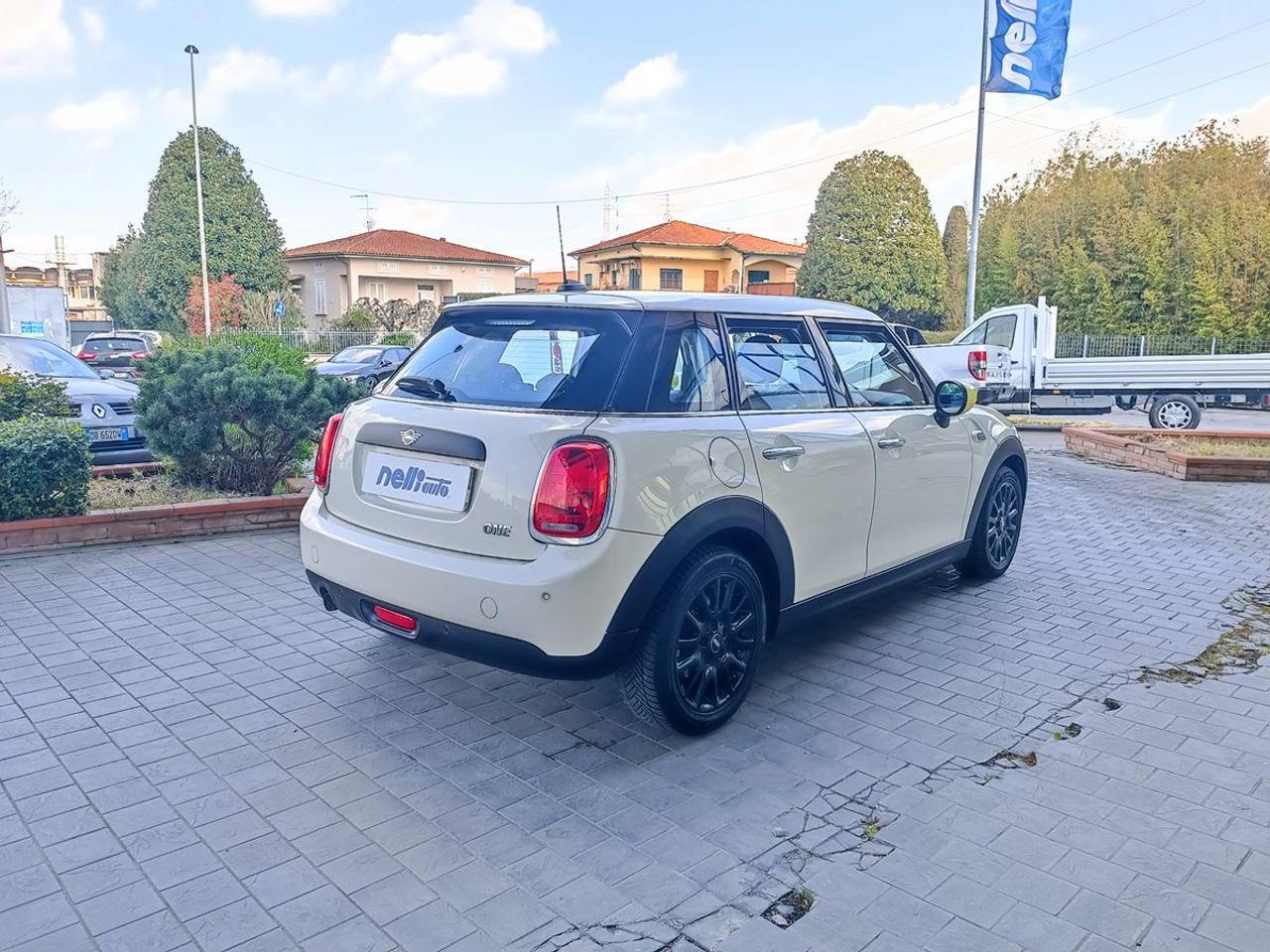 MINI One 1.5 One 75 CV 5 porte - 24