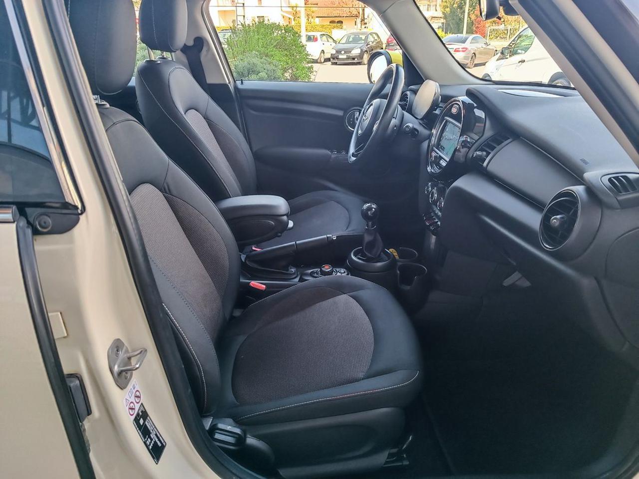 MINI One 1.5 One 75 CV 5 porte - 14