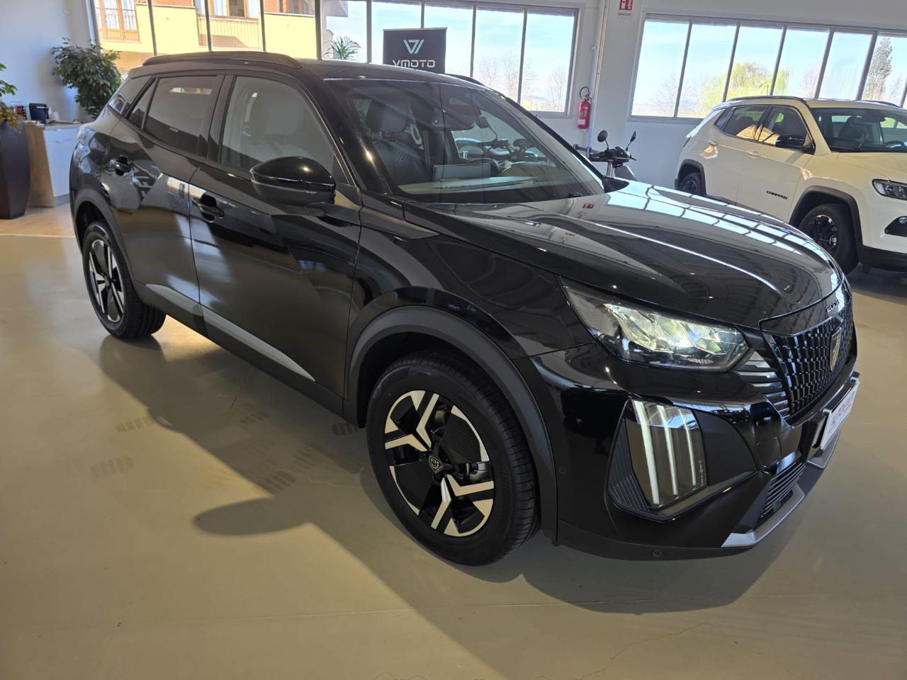 PEUGEOT 2008 Hybrid 136 e-DCS6 Allure - 3