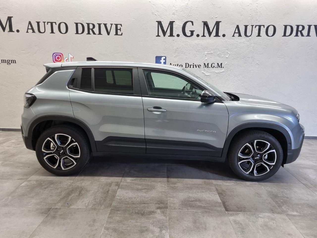 JEEP Avenger 1.2 Turbo 100 CV Summit - 3