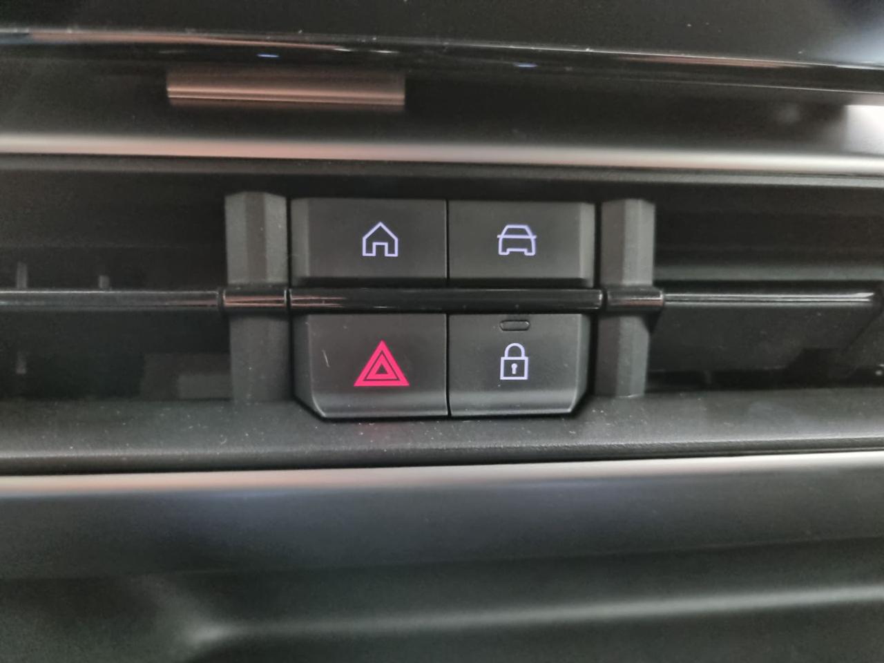 JEEP Avenger 1.2 Turbo 100 CV Summit - 33