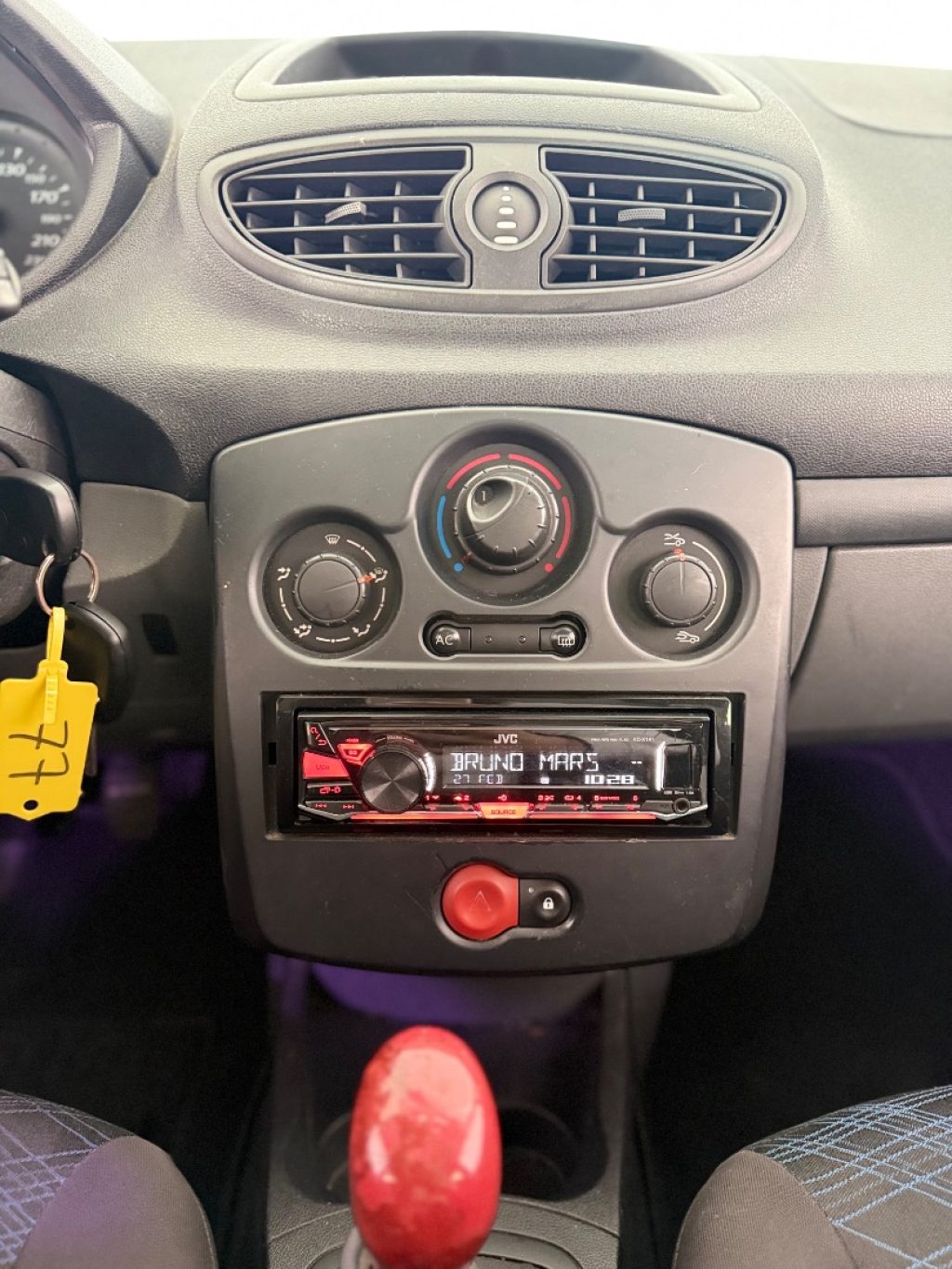 RENAULT Clio 1.2 16V 5 porte Luxe - 4