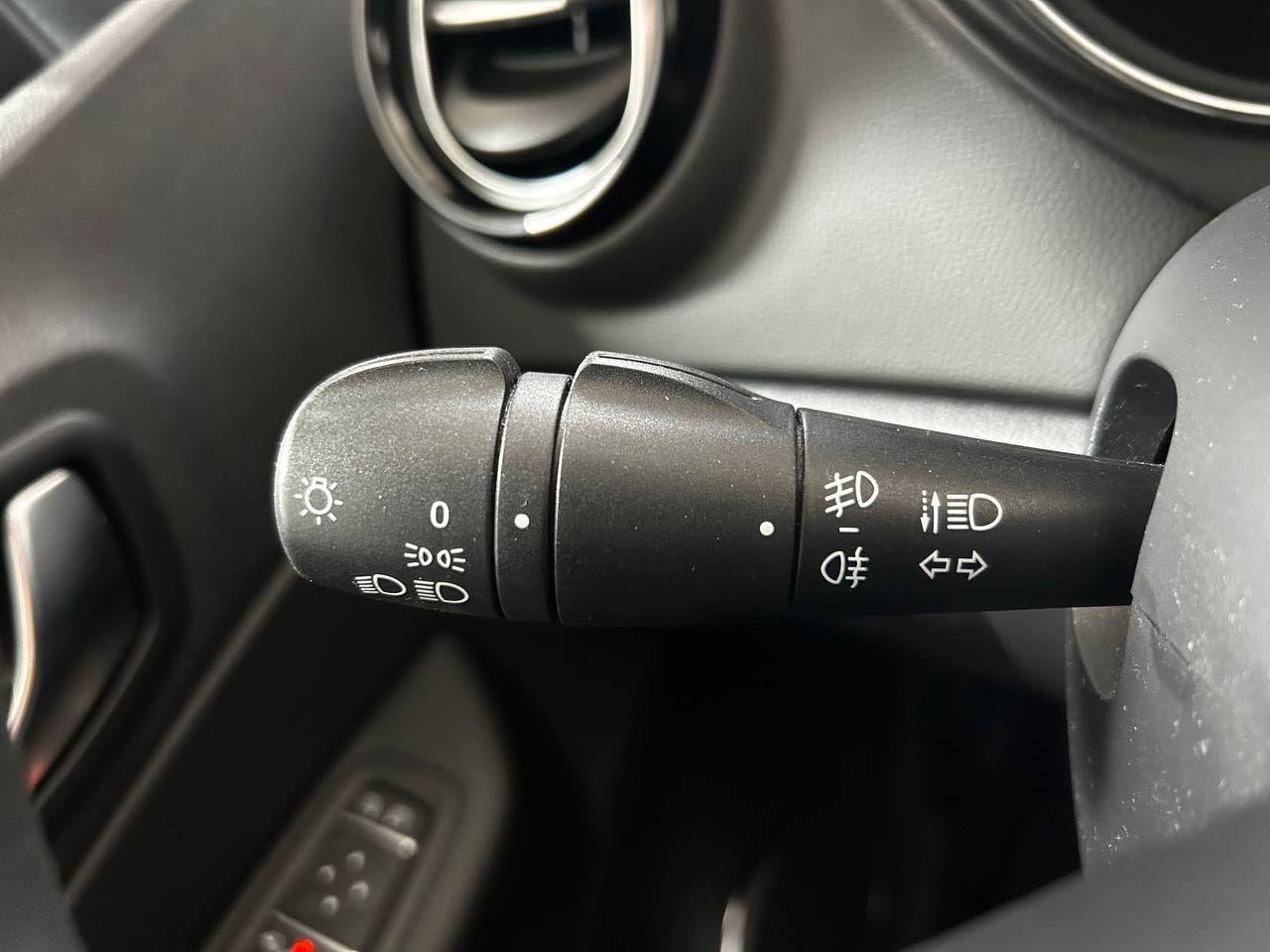 RENAULT Captur TCe 130 CV FAP Sport Edition - 16