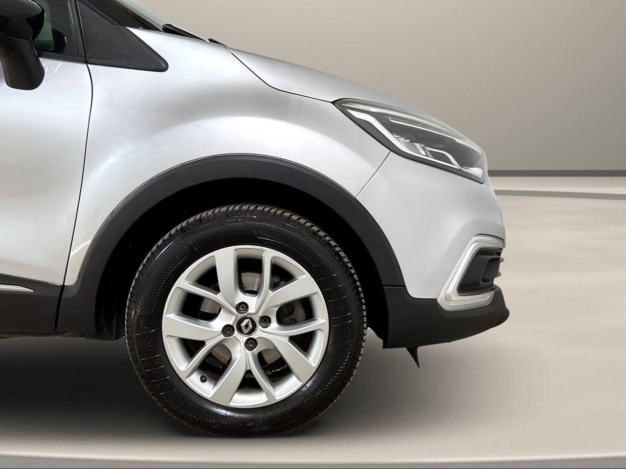 RENAULT Captur TCe 130 CV FAP Sport Edition - 41
