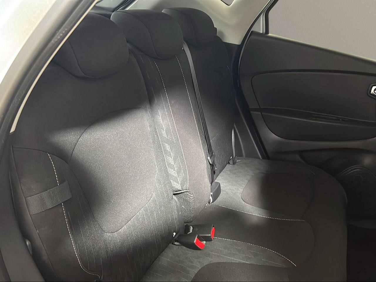 RENAULT Captur TCe 130 CV FAP Sport Edition - 12