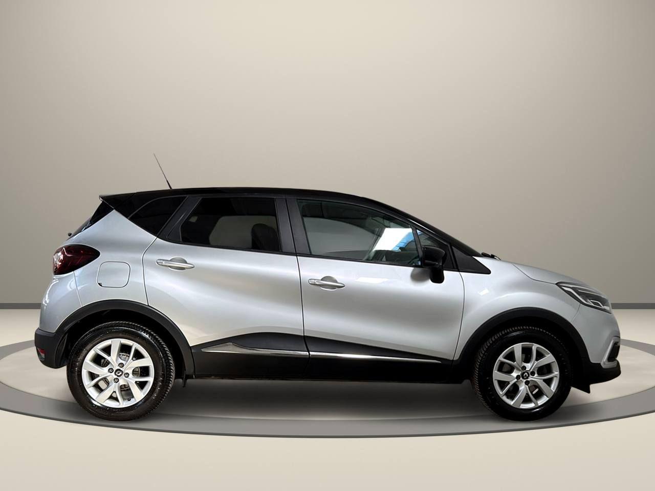 RENAULT Captur TCe 130 CV FAP Sport Edition - 4