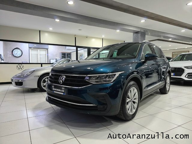 VOLKSWAGEN Tiguan Blu Nightshade metallizzato