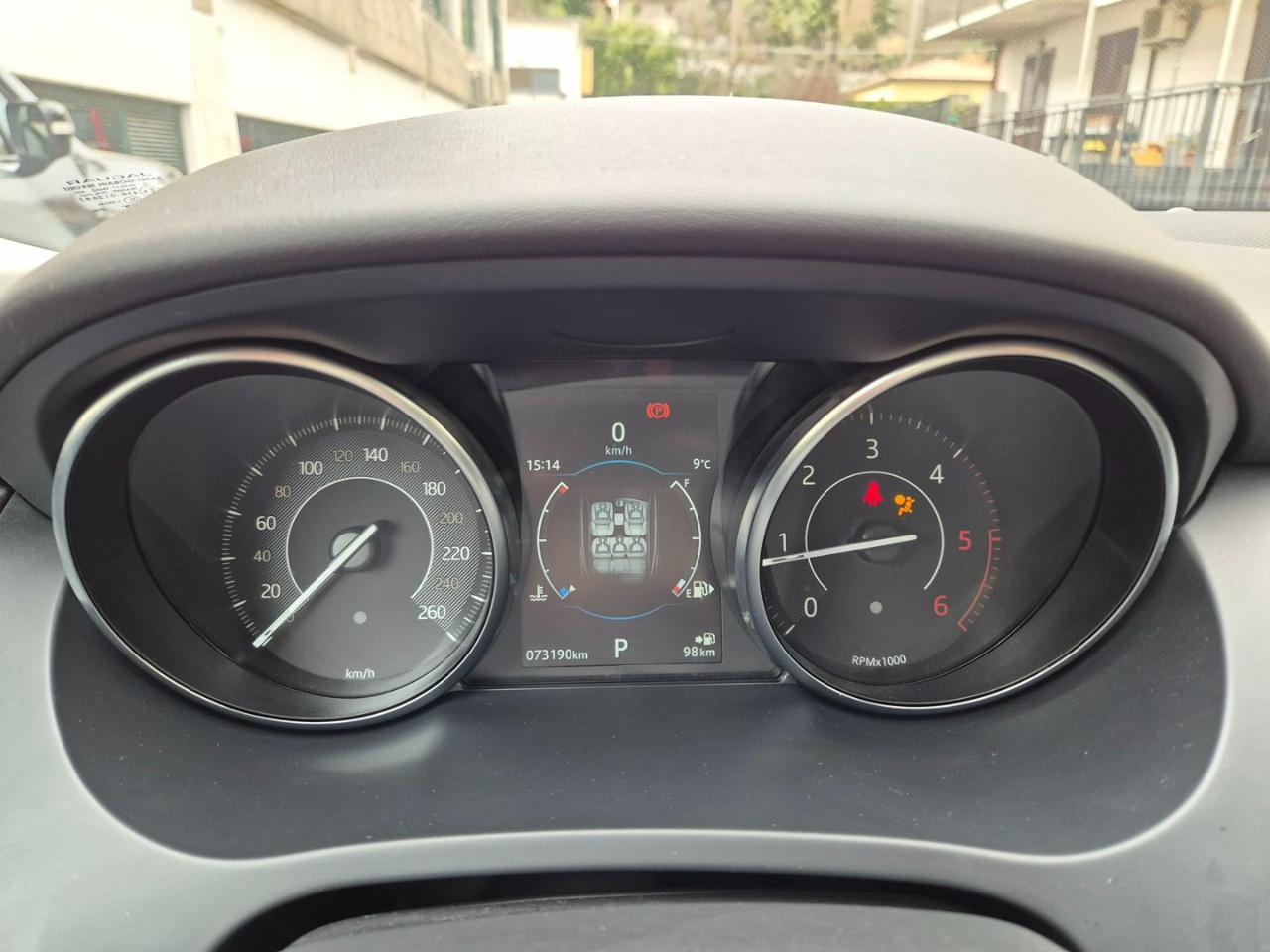 JAGUAR E-Pace 2.0D 150 CV AWD aut. - 17