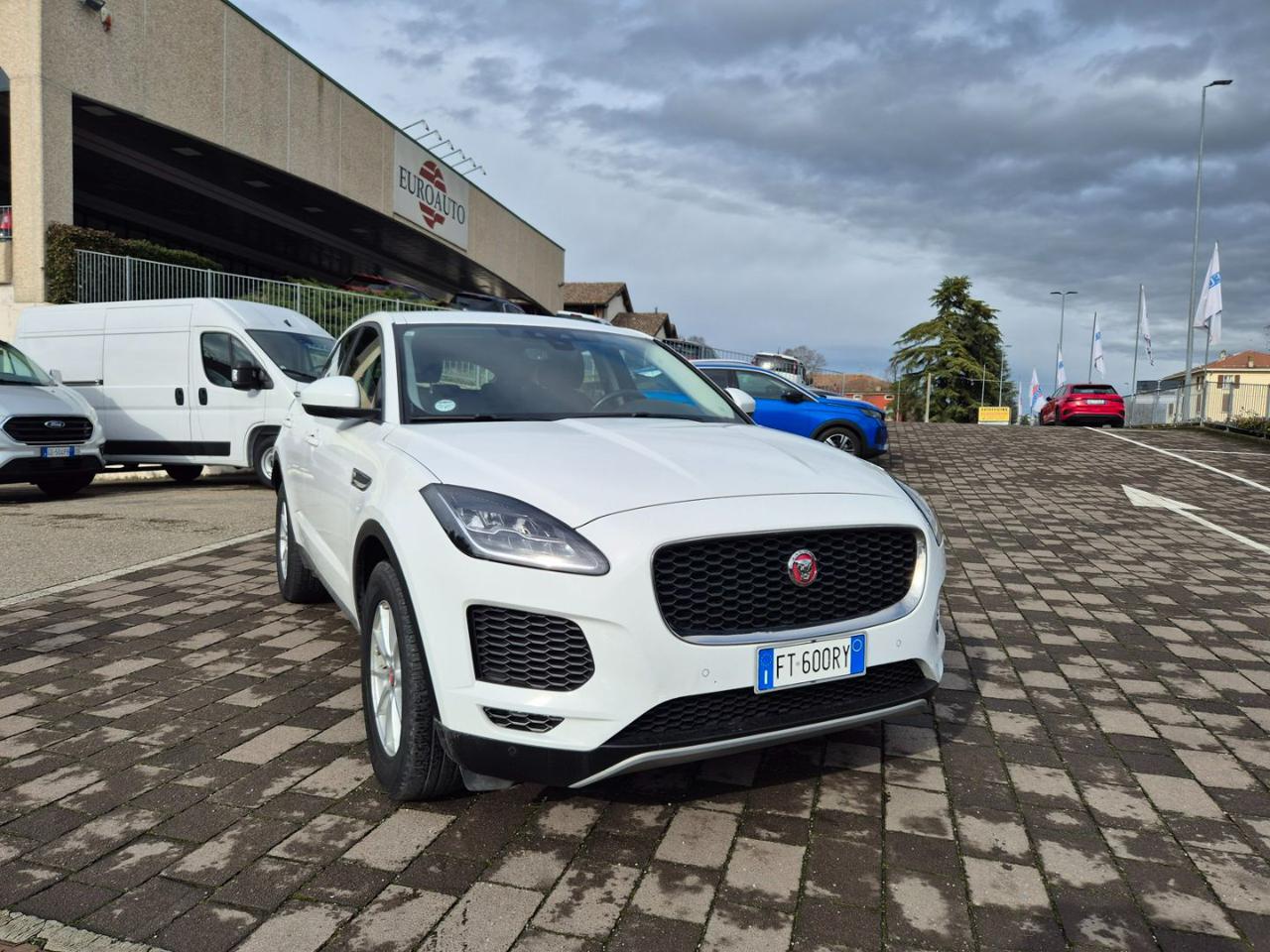 JAGUAR E-Pace 2.0D 150 CV AWD aut. - 4