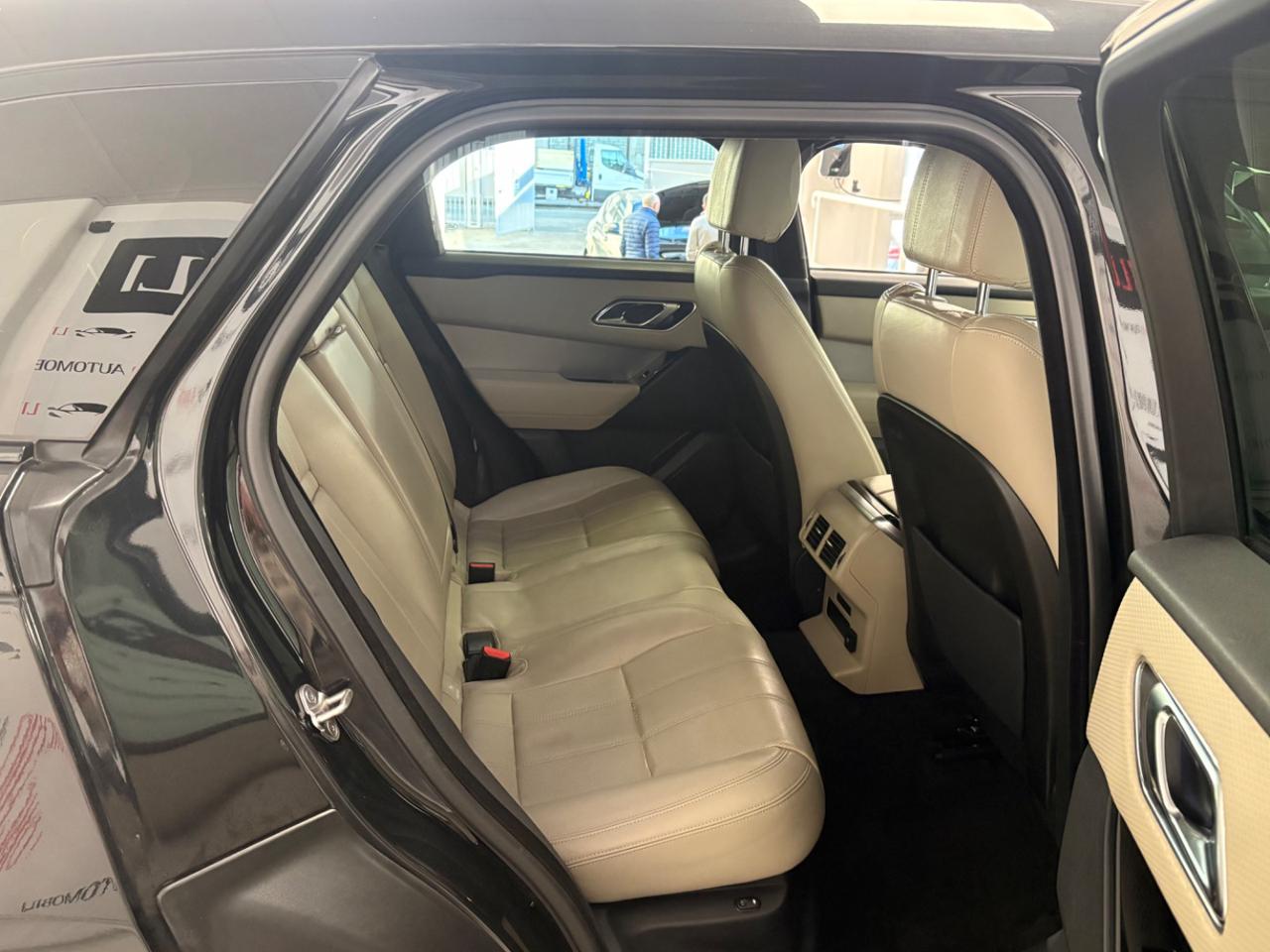 LAND ROVER Range Rover Velar 2.0D I4 240 CV R-Dynamic S - 22