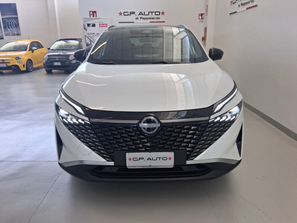 NISSAN Qashqai MHEV 158 CV Xtronic Tekna - 2
