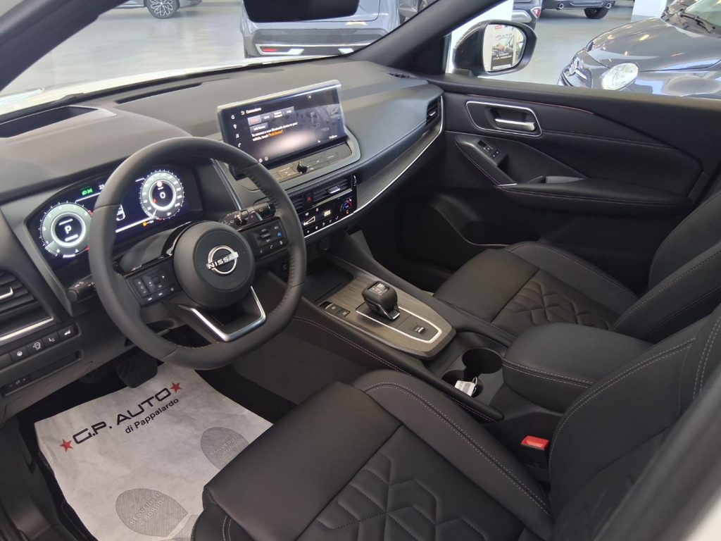 NISSAN Qashqai MHEV 158 CV Xtronic Tekna - 19