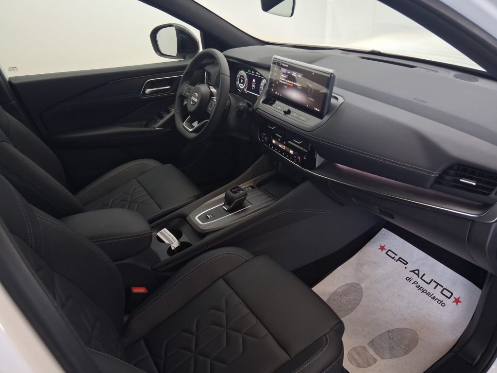 NISSAN Qashqai MHEV 158 CV Xtronic Tekna - 22