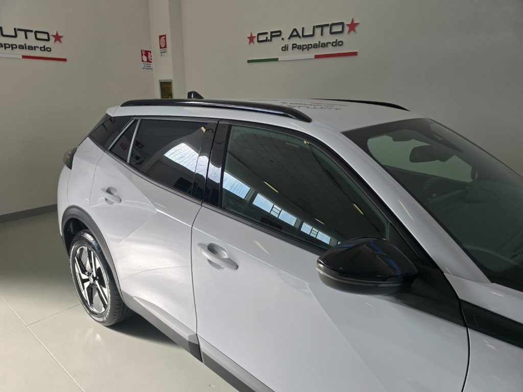 PEUGEOT 2008 PureTech 100 S&S Allure - 21