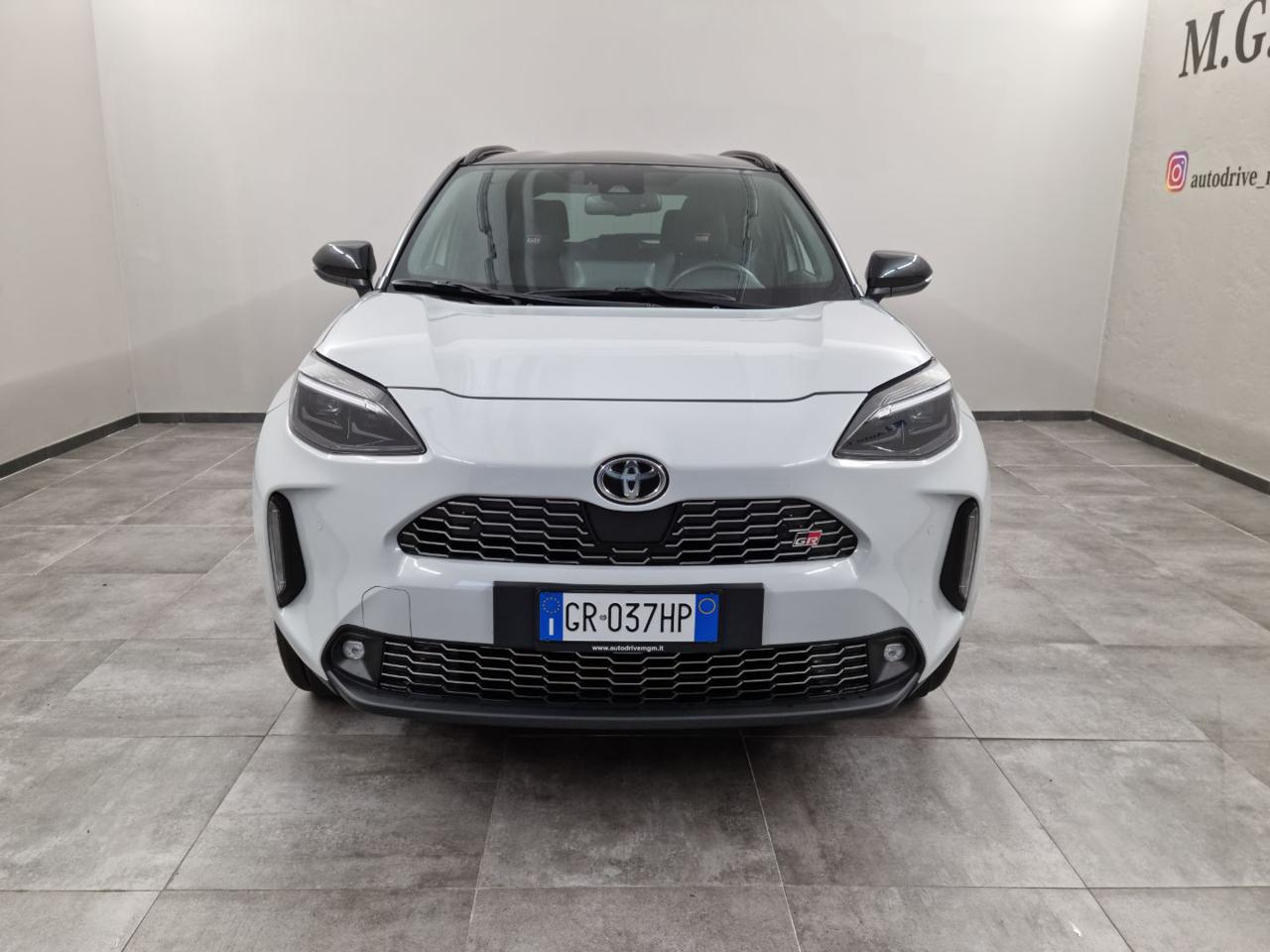 TOYOTA Yaris Cross 1.5 Hybrid 5p. E-CVT GR SPORT - 4