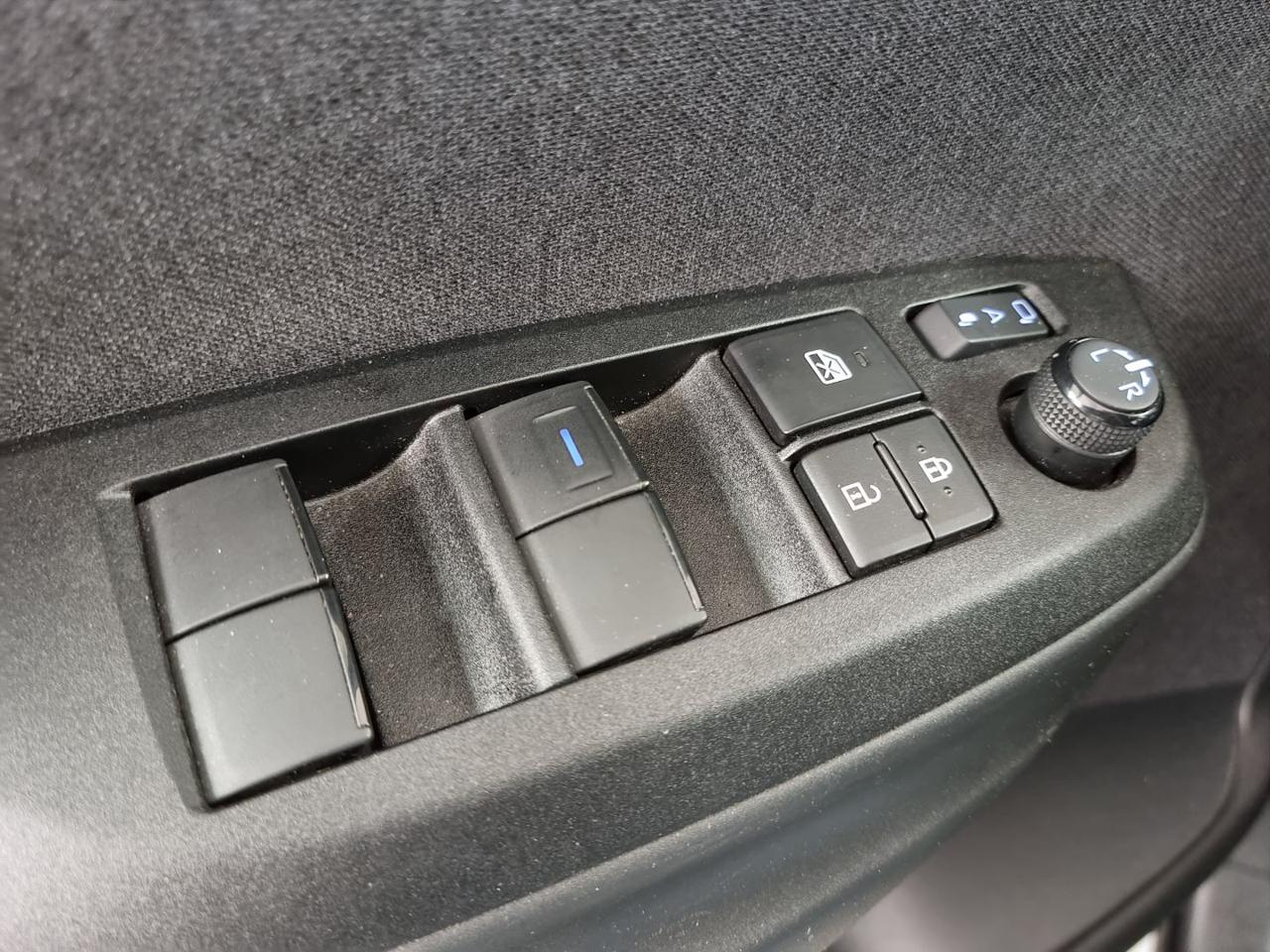 TOYOTA Yaris Cross 1.5 Hybrid 5p. E-CVT GR SPORT - 29