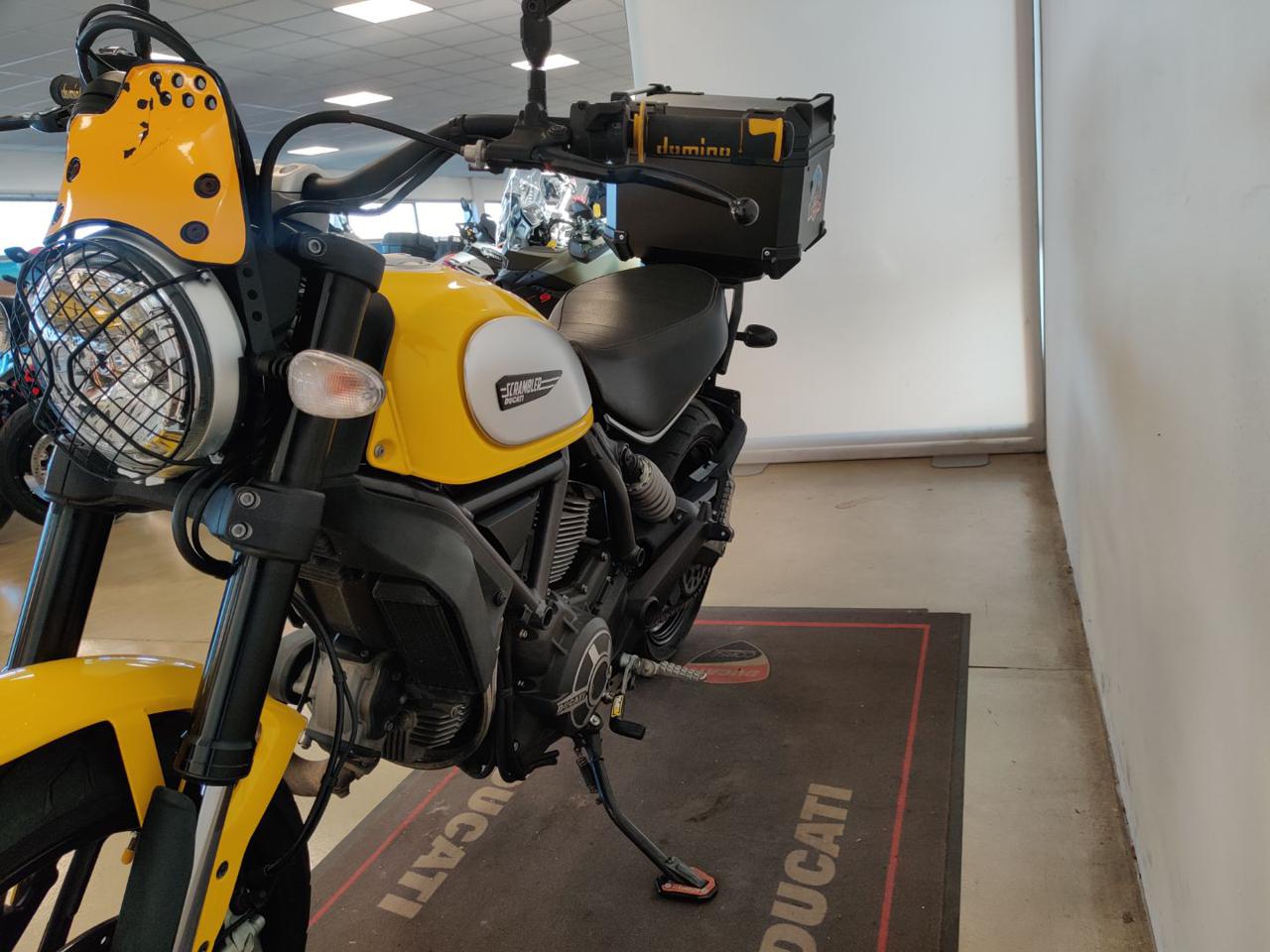 DUCATI Scrambler 800 ICON YELLOW - 3