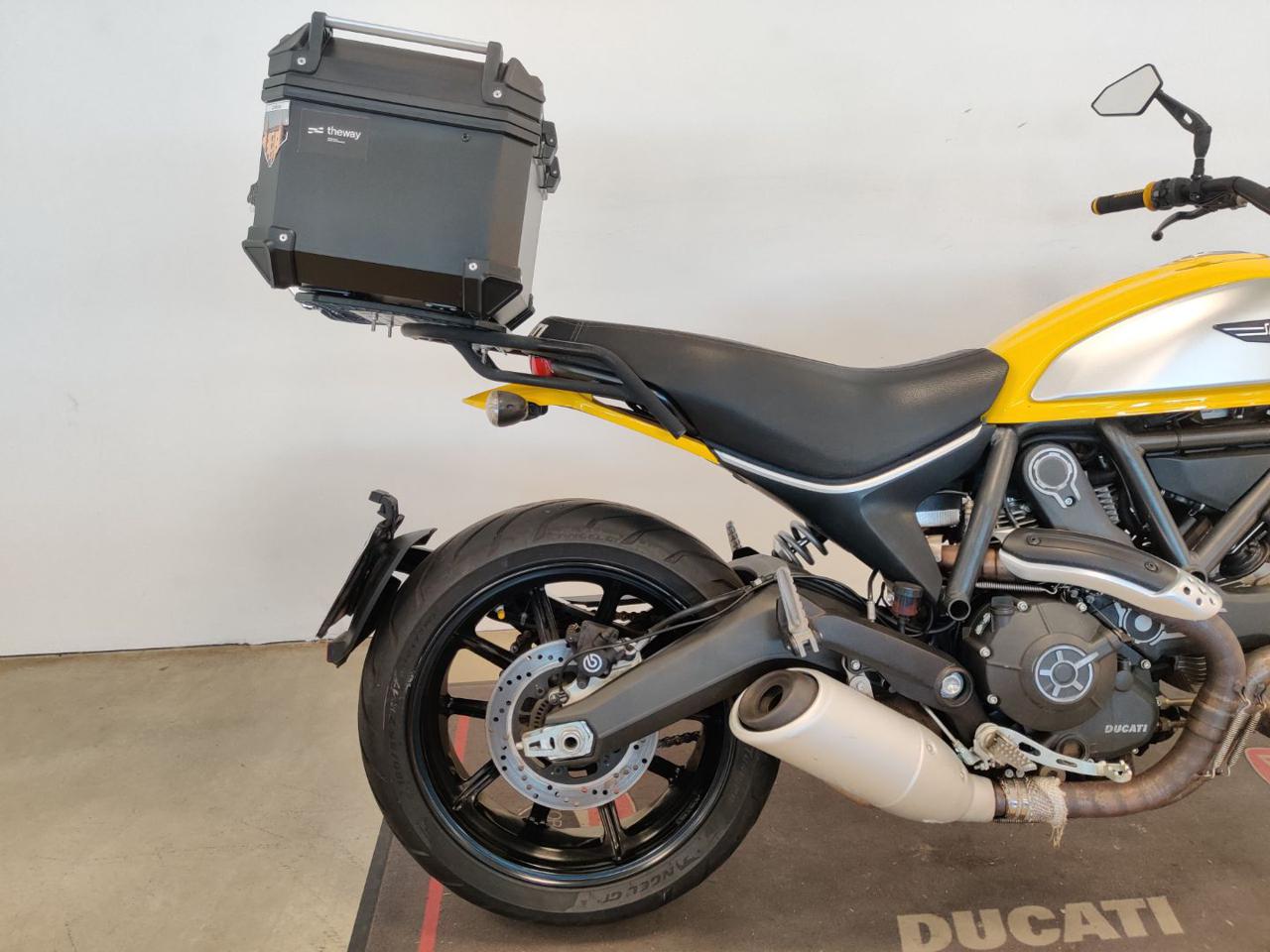 DUCATI Scrambler 800 ICON YELLOW - 6