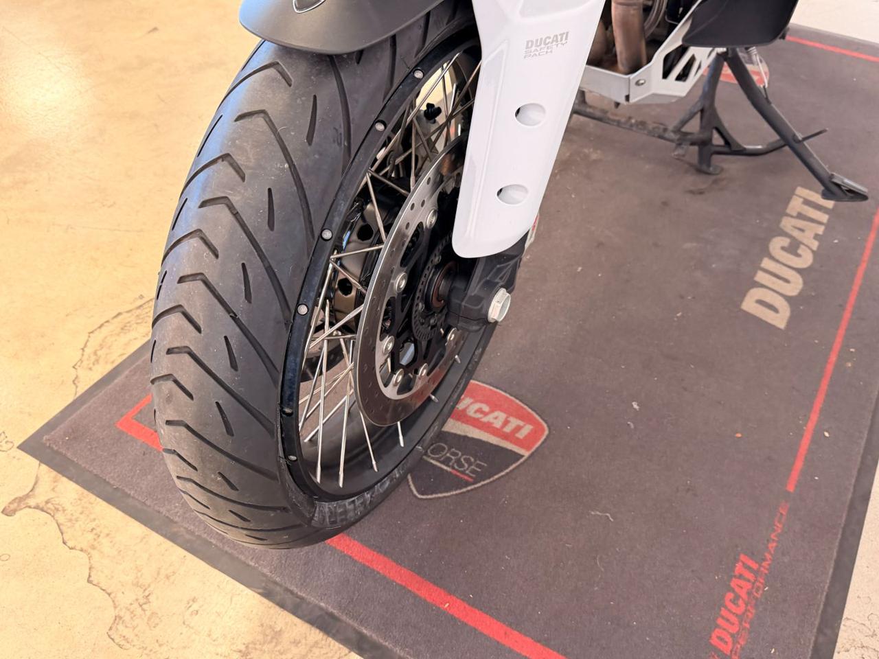 DUCATI Multistrada V4 S TRAVEL&RADAR SPOKED WHEELS - 3
