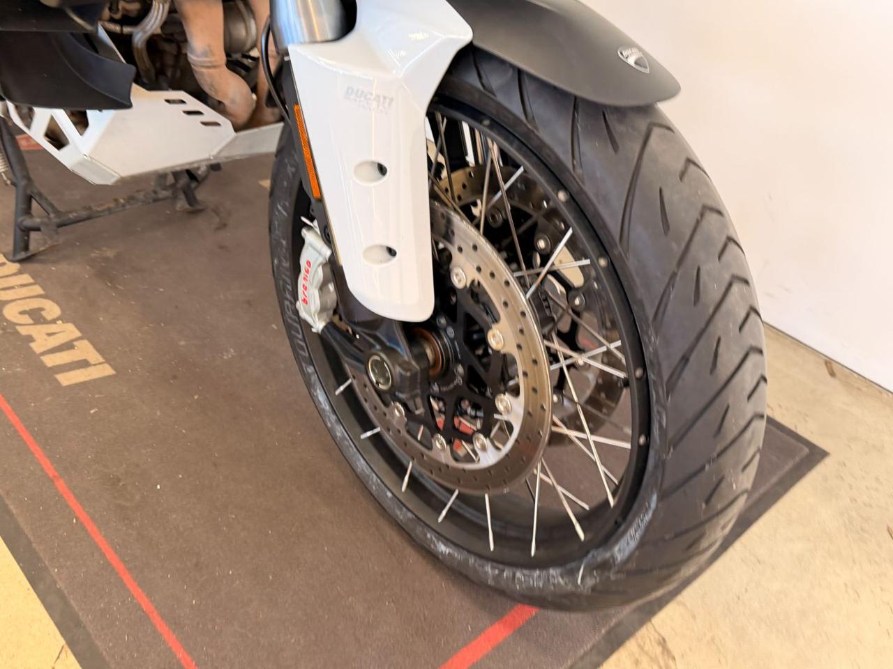 DUCATI Multistrada V4 S TRAVEL&RADAR SPOKED WHEELS - 4