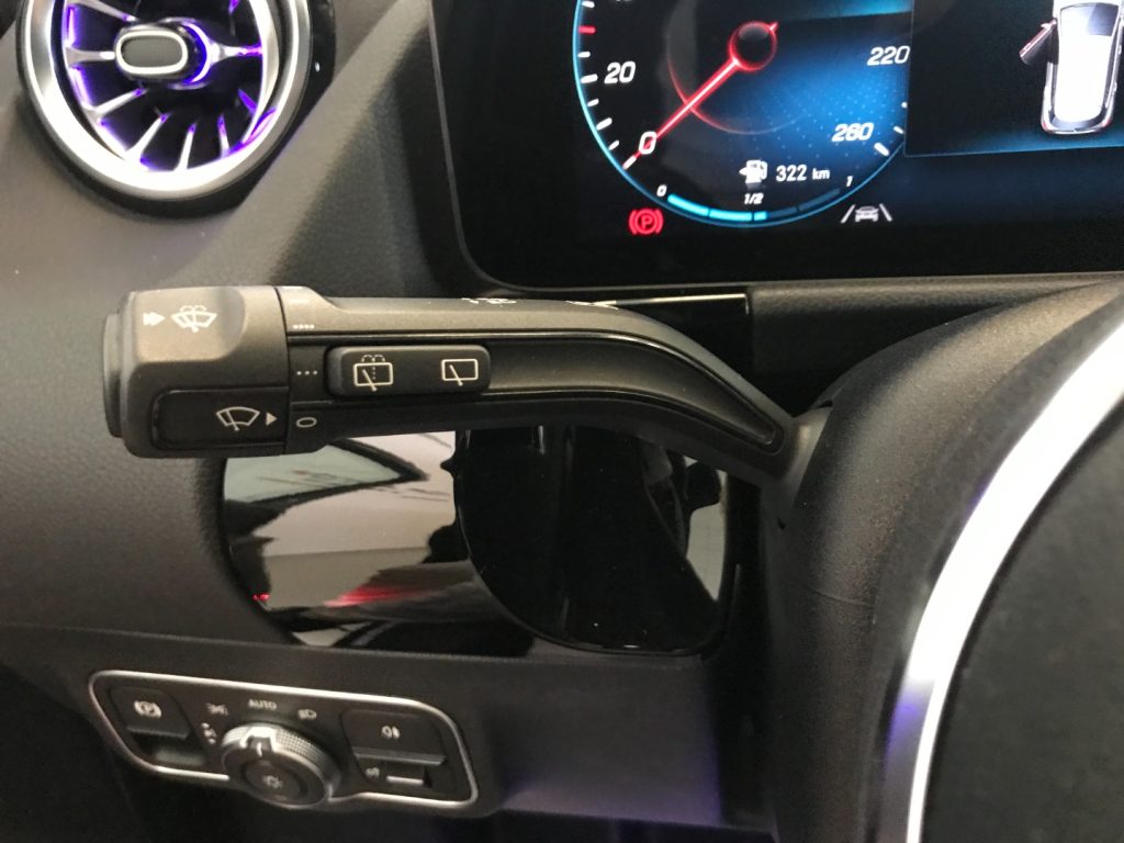 MERCEDES-BENZ GLA 200 d Automatic Sport Plus + Tetto - 15