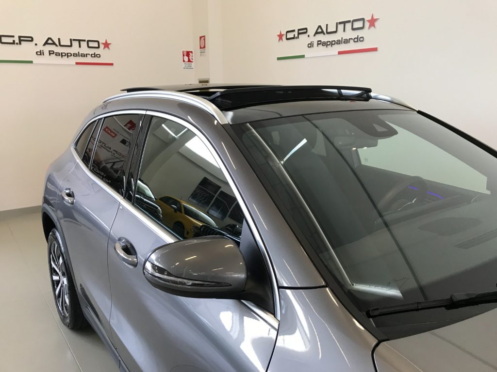 MERCEDES-BENZ GLA 200 d Automatic Sport Plus + Tetto - 29