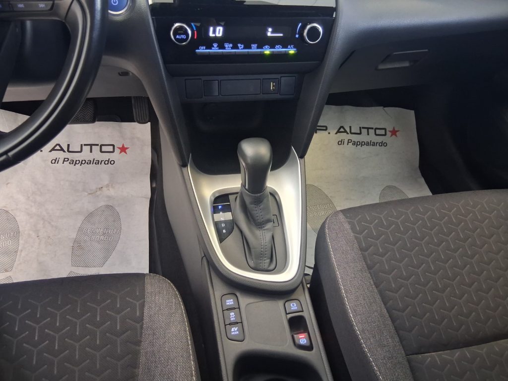 TOYOTA Yaris Cross 1.5 Hybrid 5p. E-CVT Trend - 16