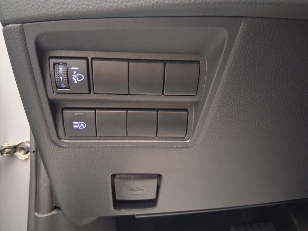 TOYOTA Yaris Cross 1.5 Hybrid 5p. E-CVT Trend - 18