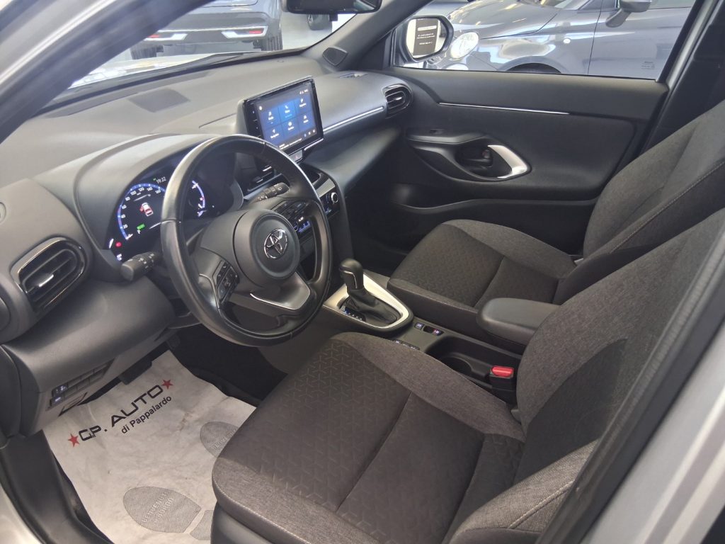 TOYOTA Yaris Cross 1.5 Hybrid 5p. E-CVT Trend - 21
