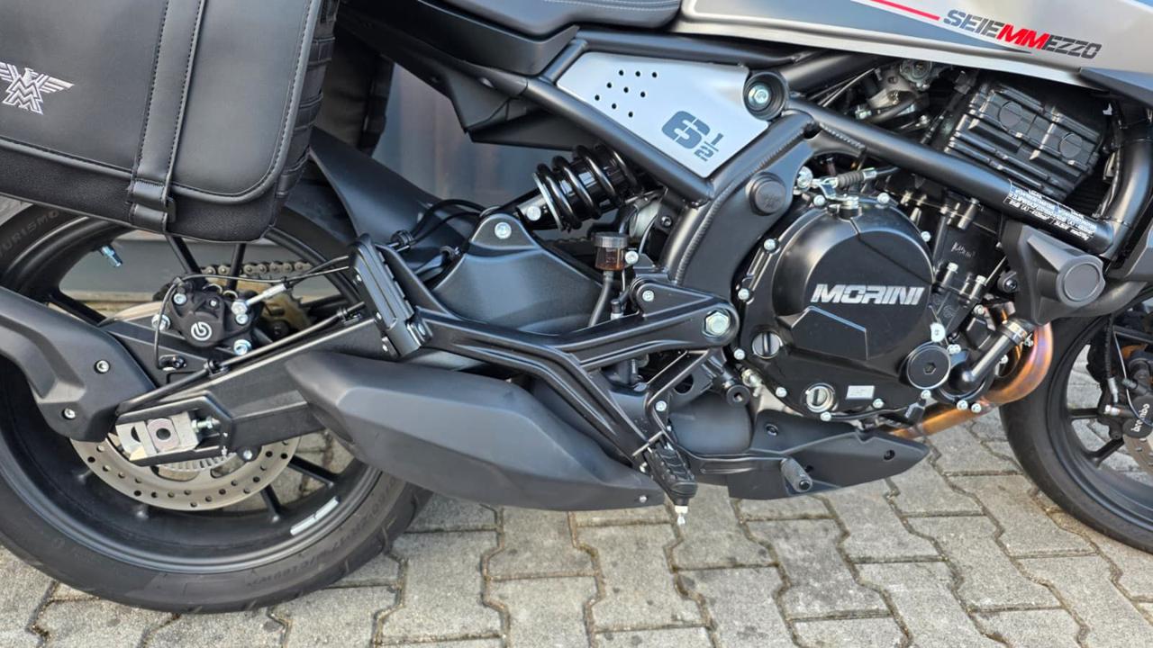 MOTO MORINI SEIEMMEZZO STR 2024 - 9