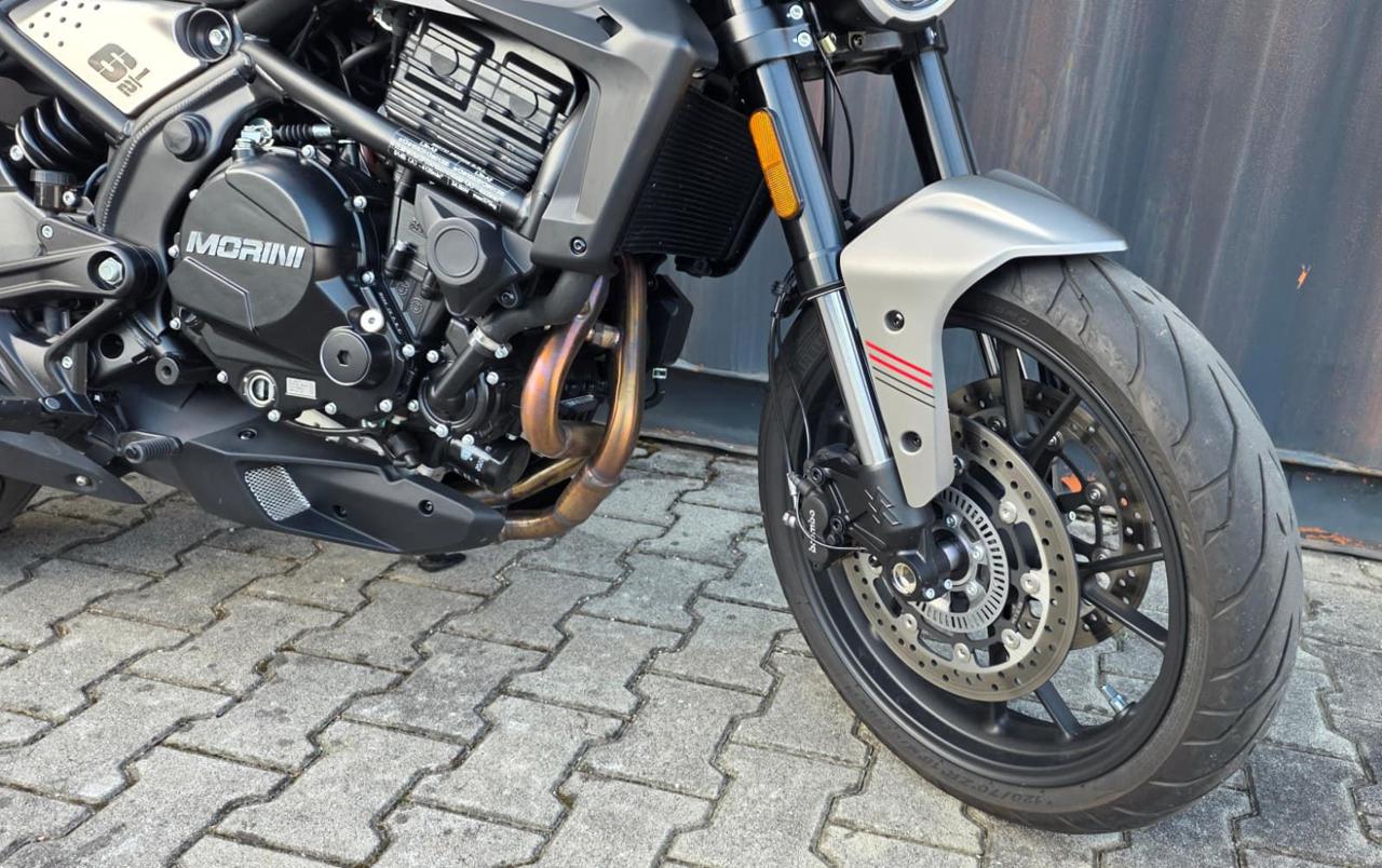 MOTO MORINI SEIEMMEZZO STR 2024 - 11