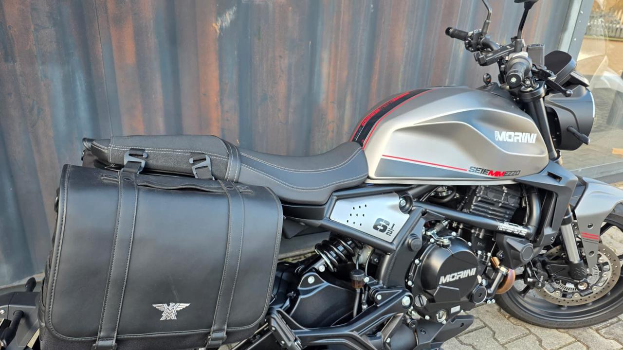 MOTO MORINI SEIEMMEZZO STR 2024 - 8