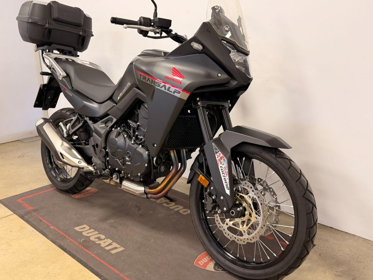 HONDA Transalp XL750 BLACK - 2