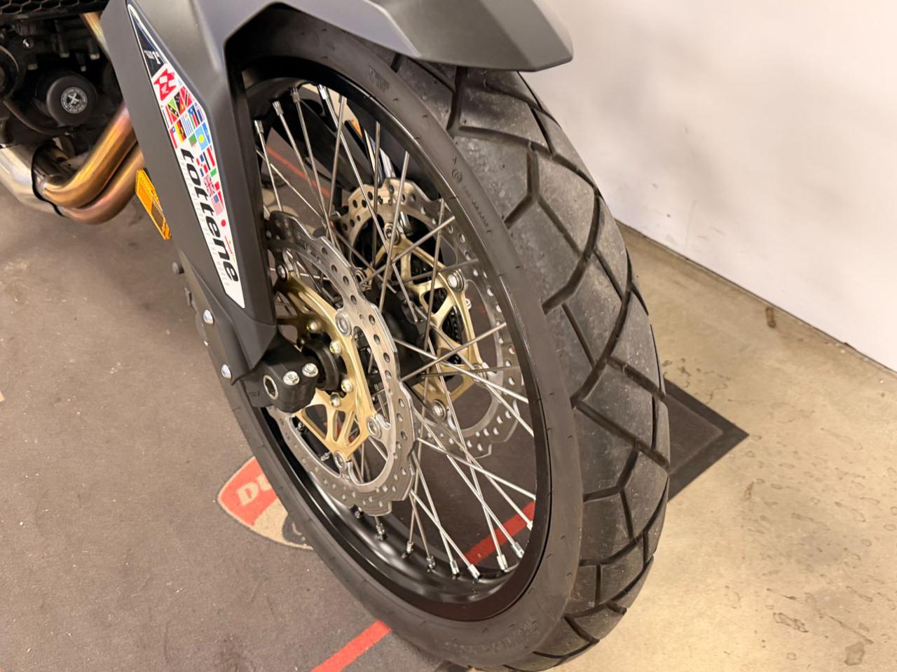 HONDA Transalp XL750 BLACK - 3