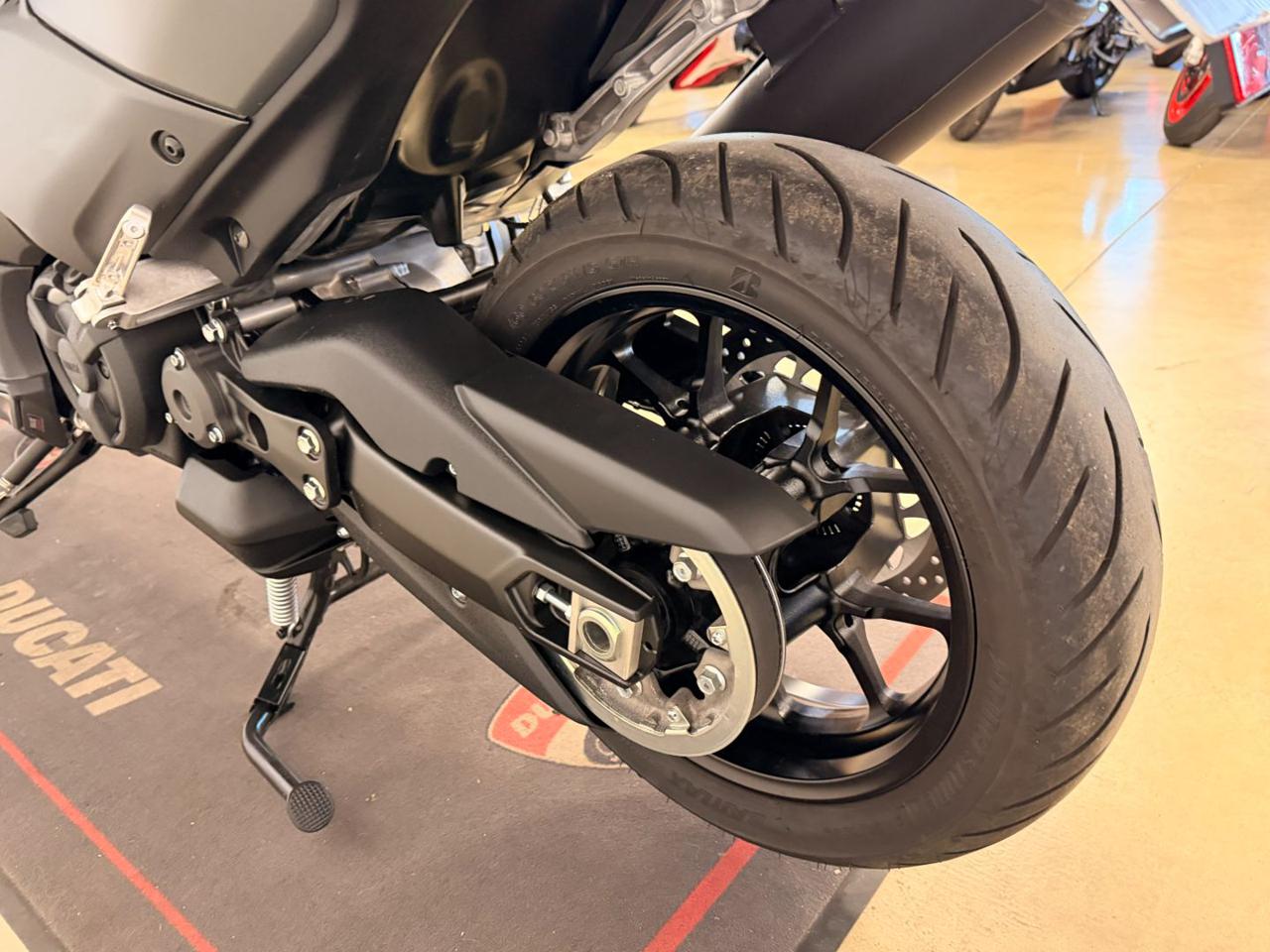 YAMAHA T Max 560 - 8