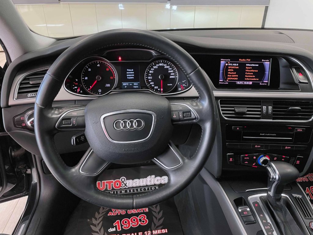 AUDI A4 AVANT 2.0 TDI 143CV MULTITRONIC - 21