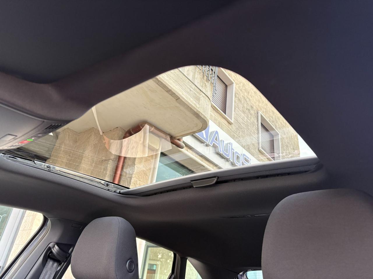 VOLKSWAGEN Taigo 1.0 TSI 116 CV DSG R-Line TETTO APR/PAN - 21