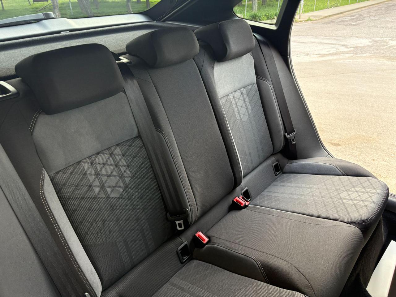 VOLKSWAGEN Taigo 1.0 TSI 116 CV DSG R-Line TETTO APR/PAN - 22