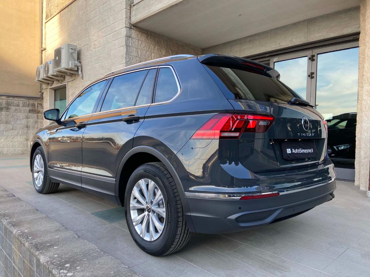 VOLKSWAGEN Tiguan 2.0 TDI 150 CV SCR DSG Life - 7