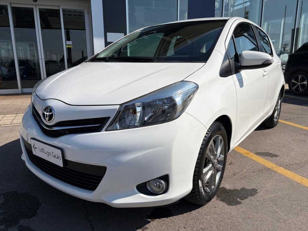 TOYOTA Yaris 1.0 3 porte Active - 2
