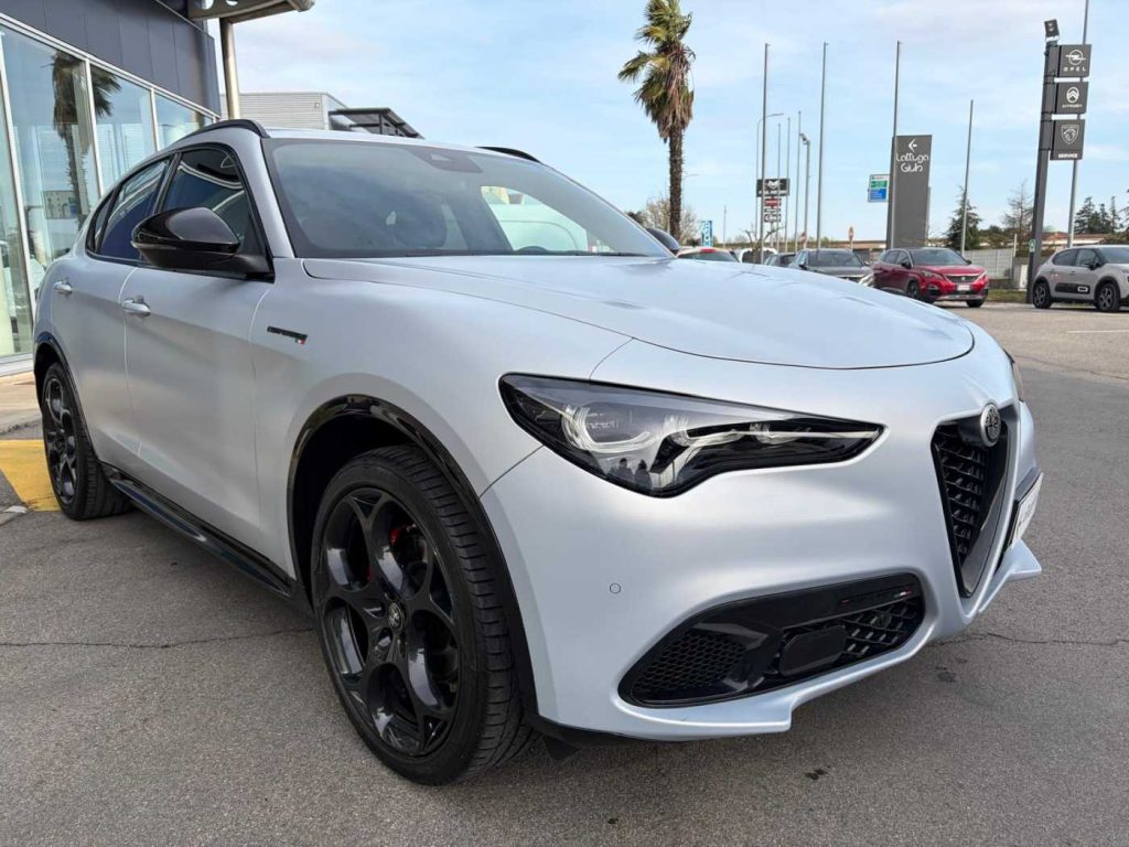 ALFA ROMEO Stelvio 2.2 Turbodiesel 210 CV AT8 Q4 Competizione - 4