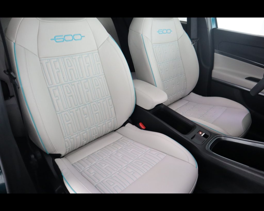 FIAT 600 IV 2023 -  1.2 hybrid La Prima 110cv auto - 17