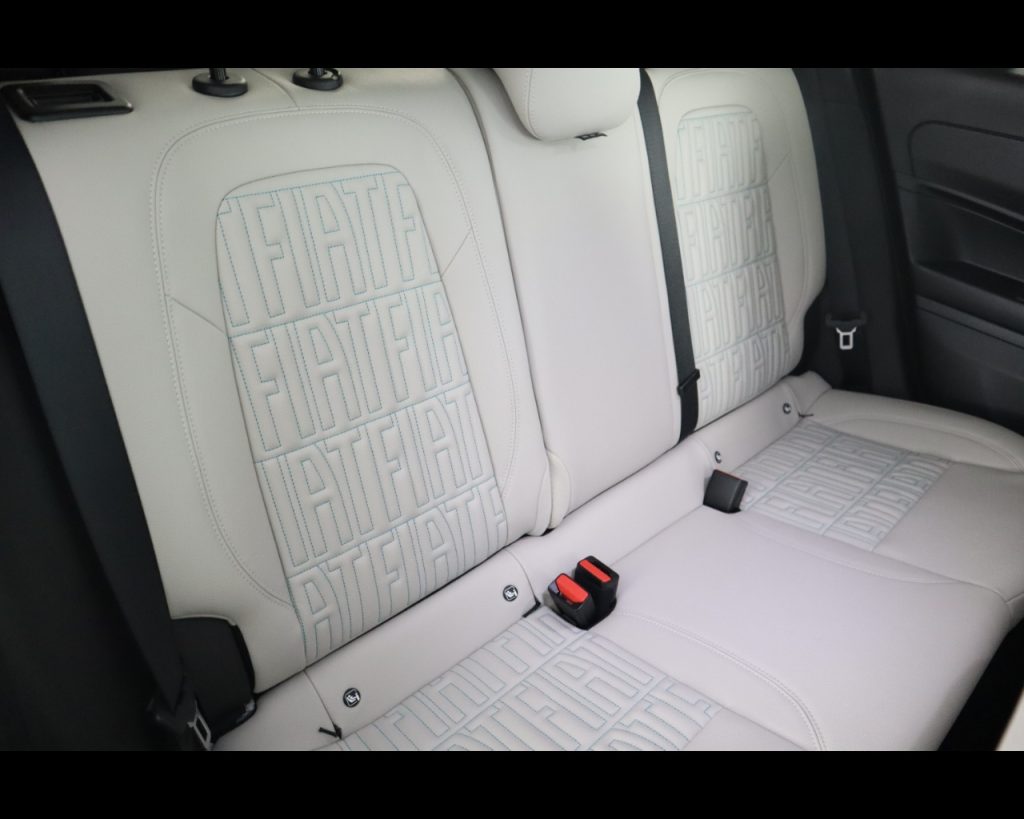 FIAT 600 IV 2023 -  1.2 hybrid La Prima 110cv auto - 18