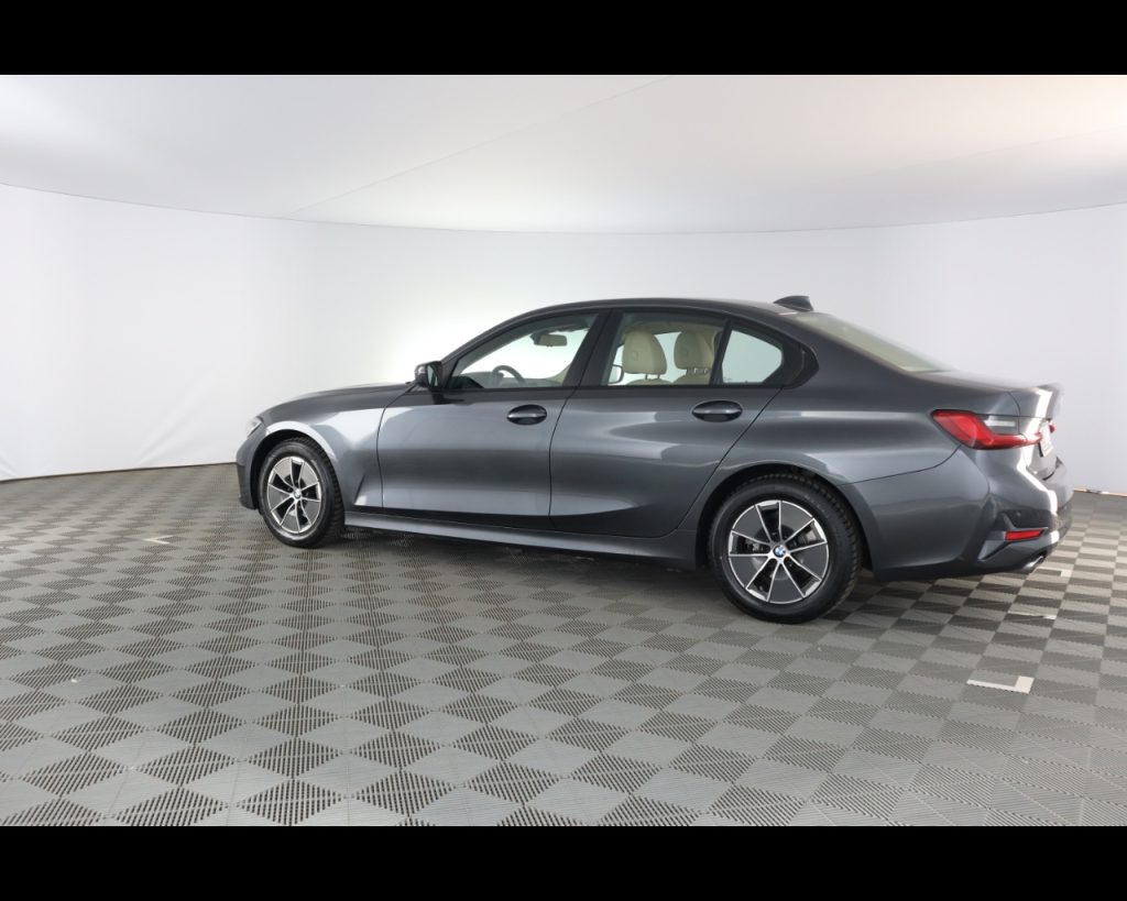 BMW 318 Serie 3 G20 2019 Berlina - d mhev 48V Luxury auto - 11