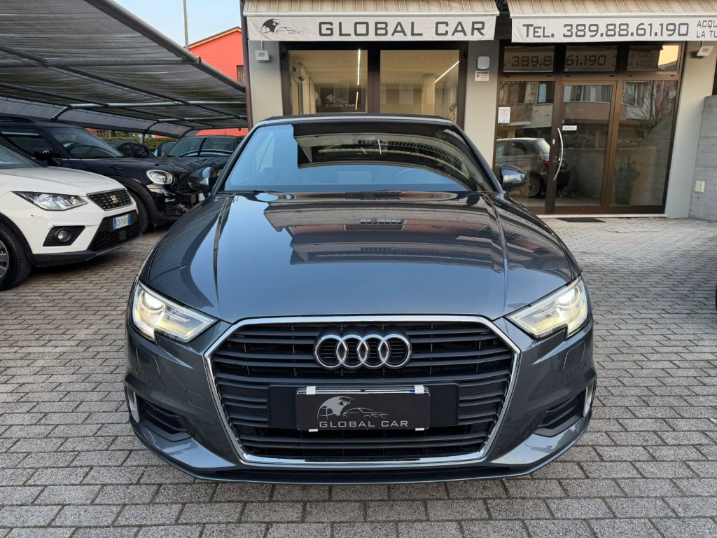AUDI A3 Cabrio 2.0 TDI AUTOMATICA - 2