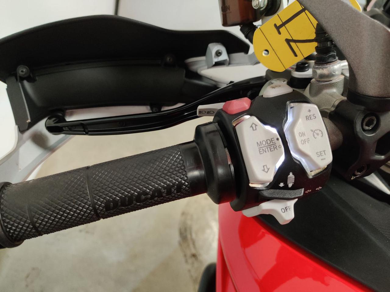 DUCATI Multistrada 1260 S RED - 11