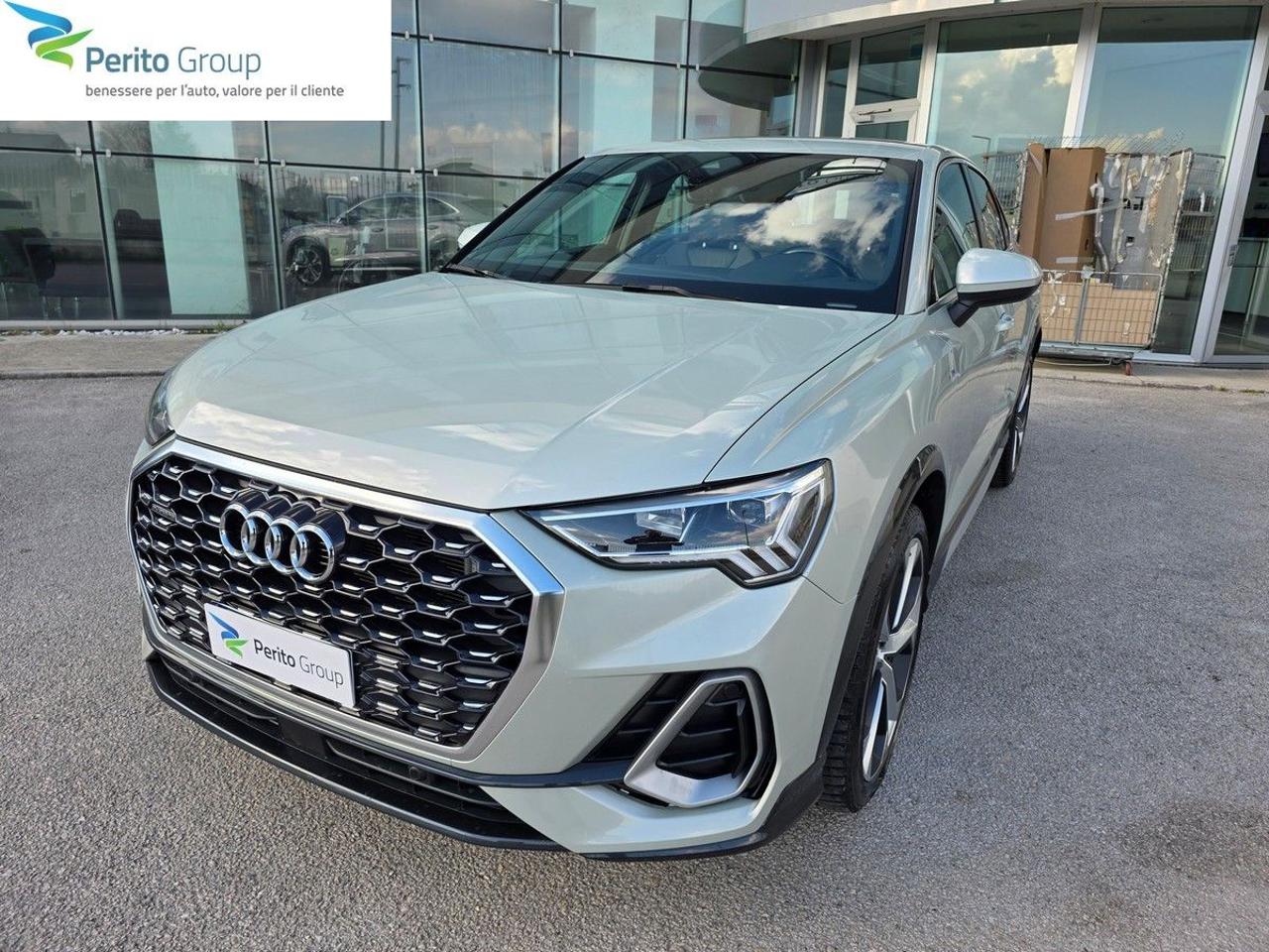 AUDI Q3 40 TDI quattro S tronic S line edition - 4