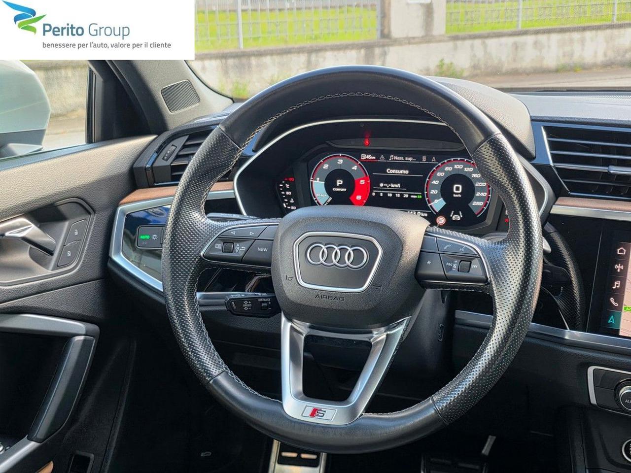 AUDI Q3 40 TDI quattro S tronic S line edition - 12