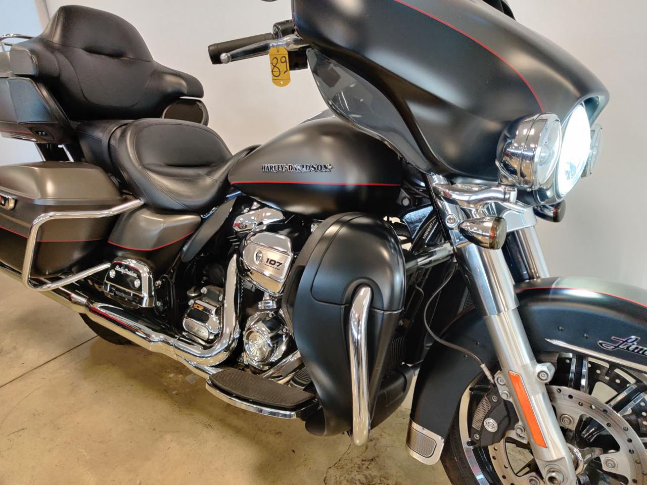 HARLEY-DAVIDSON FLHTK Electra Glide Ultra Limited 107 - 6